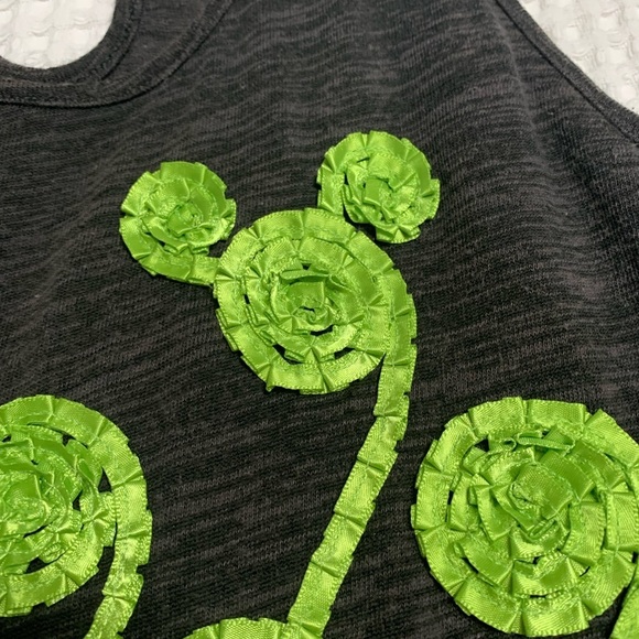 Disney Parks Authentic
Women's Gray Cotton Back
Keyhole Pullover Top Size XS - Picture 5 of 8